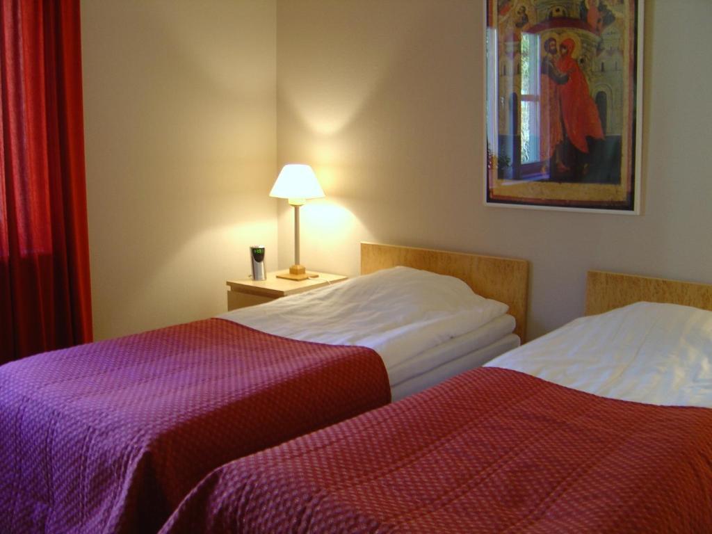 Nordiska Folkhoegskolan Bed And Breakfast Kungalv Room photo